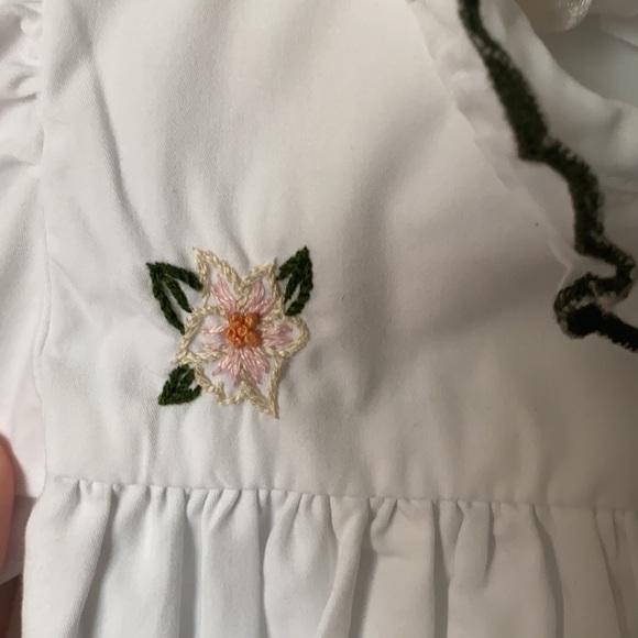 Christian Elizabeth Magnolia Bubble - Picture 4 of 4